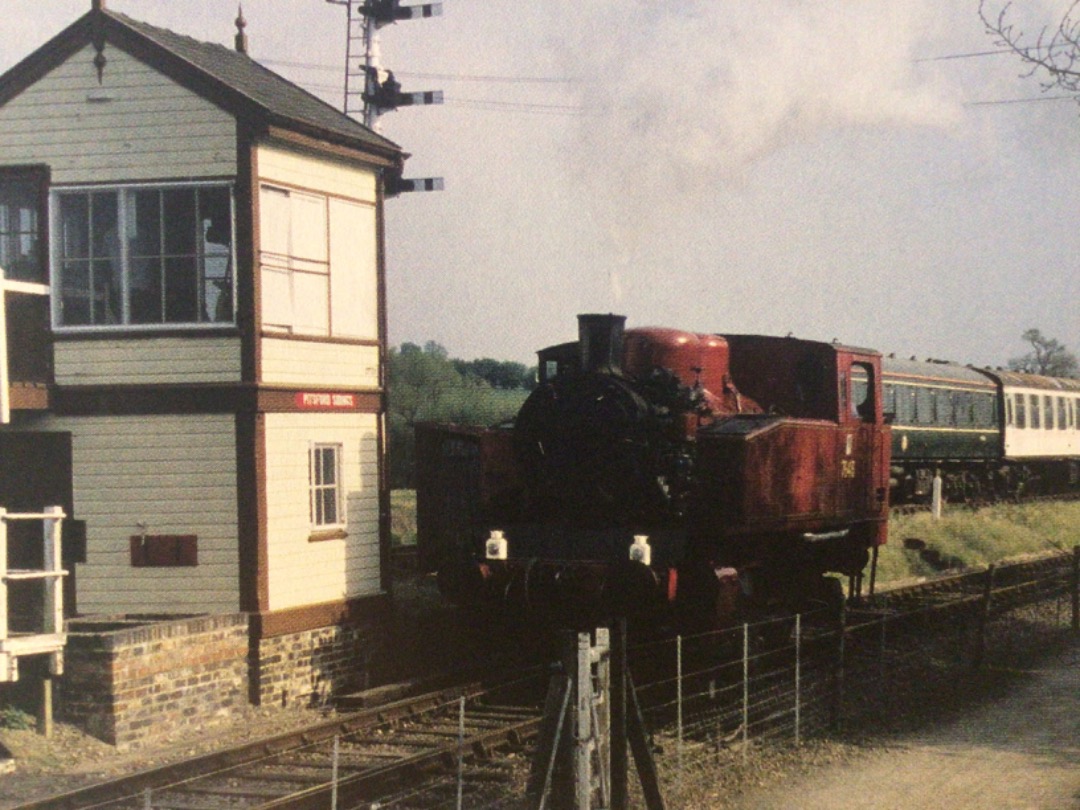 Alex Coomber on Train Siding: Built in Poland in 1959. A TKH 0-6-0T No. 5374 carries out a spot of shunting at Pitsford Sidings on the Northampton & Lamport
Railway.