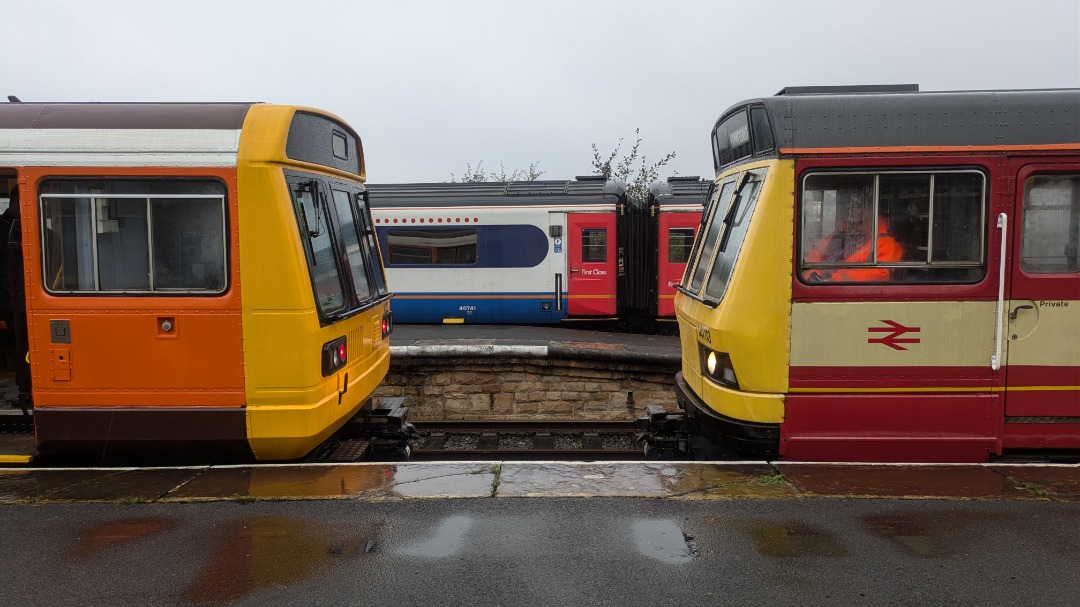 kieran harrod on Train Siding: Freshly painted 142013 Pacer DMU travelling around at the annual DMU gala at the Midland Railway center - Butterley. Seen here as
she...