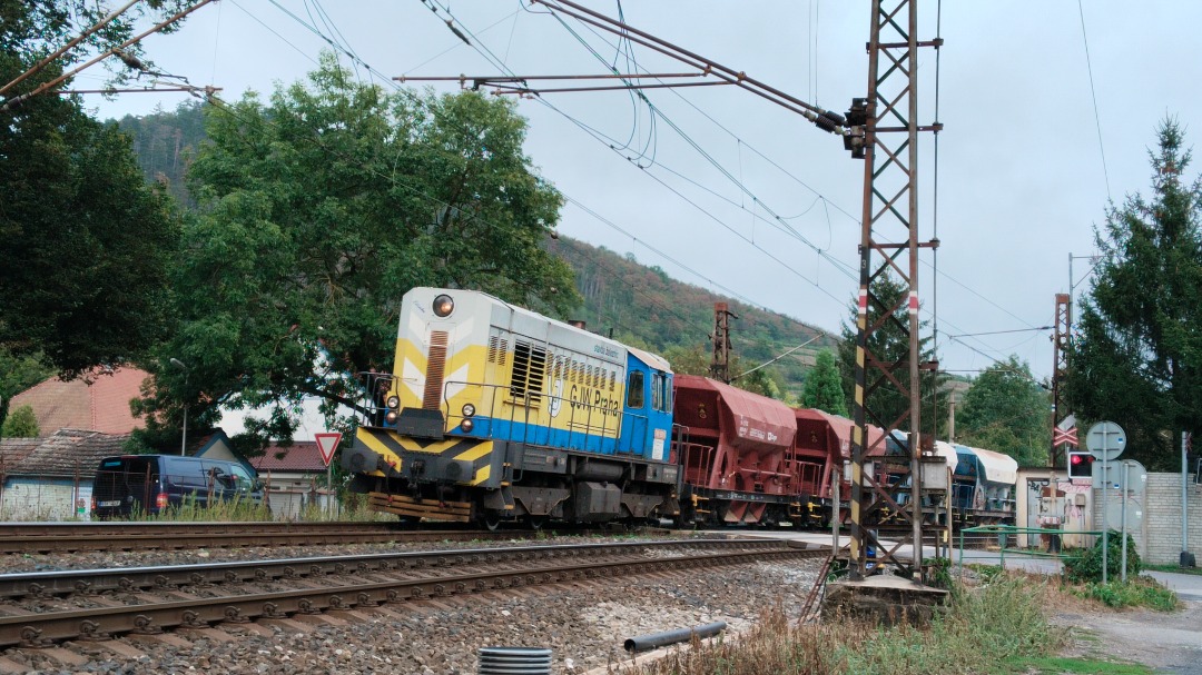 Davca ☑️ on Train Siding: hello, I'm sorry that there aren't many photos lately because I don't have much time to take photos