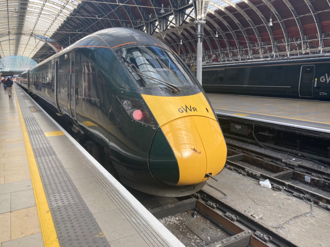 Theo555 on Train Siding: 2nd post of 3 for this London trip, final one coming tomorrow..... anyway, in this leg of the trip I went on a Southeastern Class 465
for the...