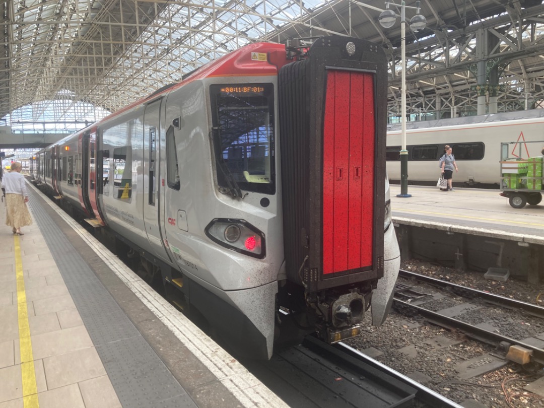 Theo555 on Train Siding: Took a holiday trip up to Manchester today!! Went on some trains that I haven't been on yet, another post will come tomorrow