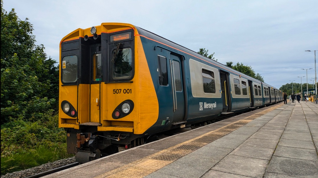 kieran harrod on Train Siding: Merseyrail 507001 at Seaforth yesterday. Sadly this will be my last time seeing a 507 in service before they are completely
retired and...