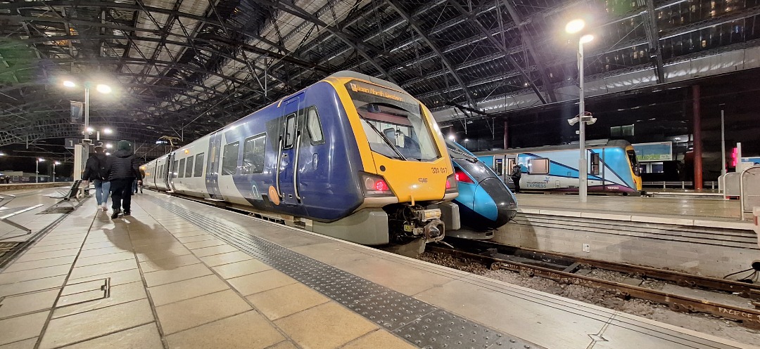 Guard_Amos on Train Siding: Todays night time helping comes from Liverpool, Blackburn and Manchester (13th December 2024)