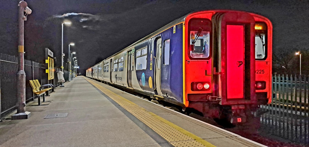 Guard_Amos on Train Siding: Yesterdays Sprinterfest comes from Manchester Oxford Road, Headbolt Lane and Blackburn on 16th November 2024 and possibly the last
time i...