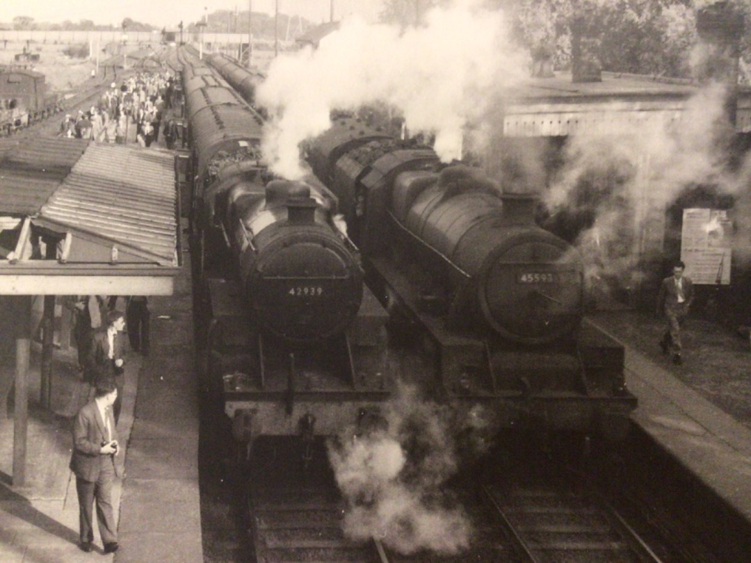 Alex Coomber on Train Siding: Acton Bridge. 173 Miles north of London Euston is the station before the flying junction at Weaver which separates the lines to
Carlisle...