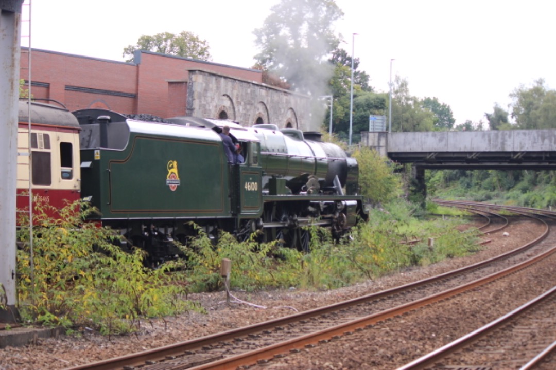 PJ on Train Siding: Been a little while so I thought I would post my little compilation of one of my favs, the royal Scot. Managed to hop on the foot plate
whist it...