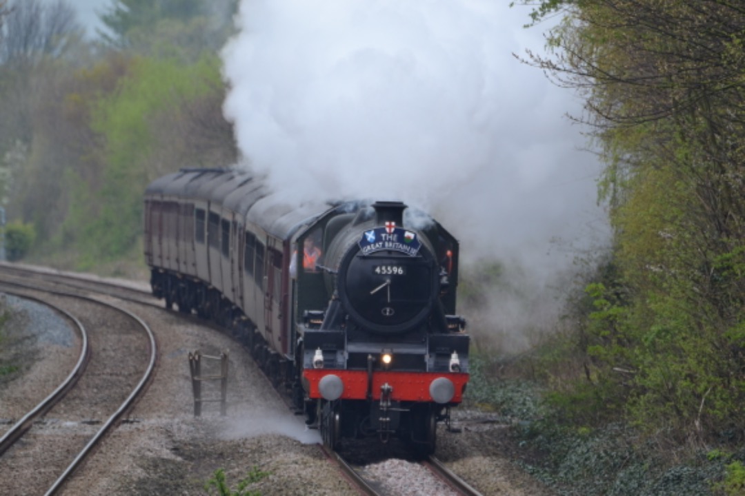 John Stemp on Train Siding: 45596 'BAHAMAS' At Bagillt Footbridge. 1Z17 1545 Chester to Holyhead Coaches 14060, 99723, 99371, 99128, 99348, 99350,
99351, 1961, 99352,...