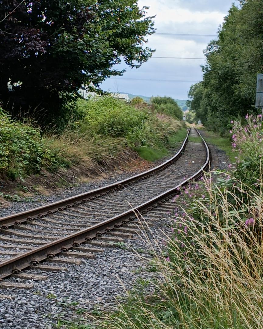 Brian Johnson on Train Siding: 50 015 at Heywood station in the East Lancashire Railway and views of the line running to Rochdale