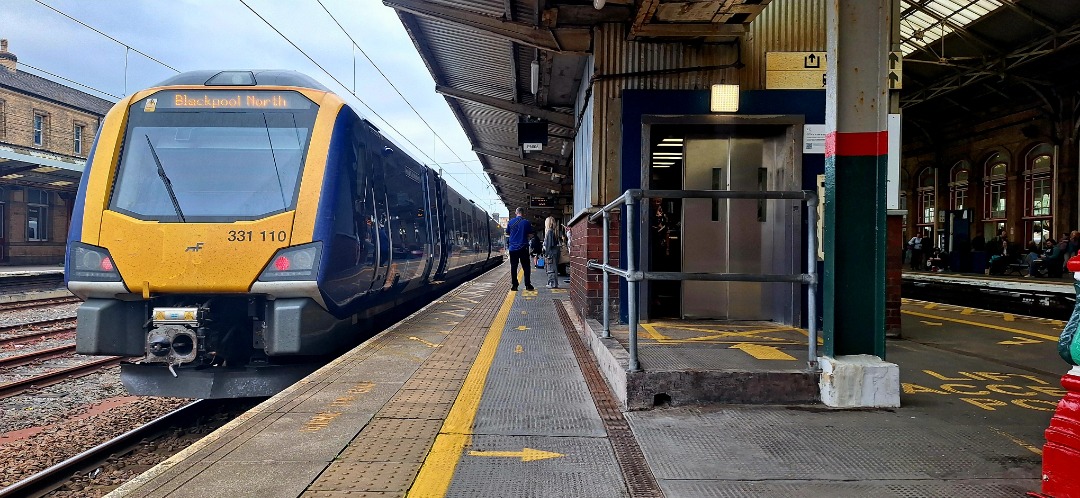 Guard_Amos on Train Siding: The latest helping of pictures come from Preston, Lancaster, Southport, Stalybridge, Wigan, Man Vic and Liverpool (20/21/22
September 2024)