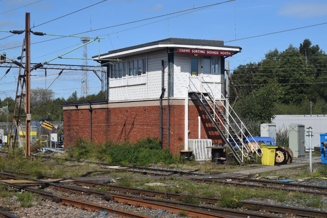 Hardley Distant on Train Siding: On Saturday 14th September 2024, I was lucky enough to be part of a tour of Crewe Basford Hall Yard courtesy of the Intercity
Railway...