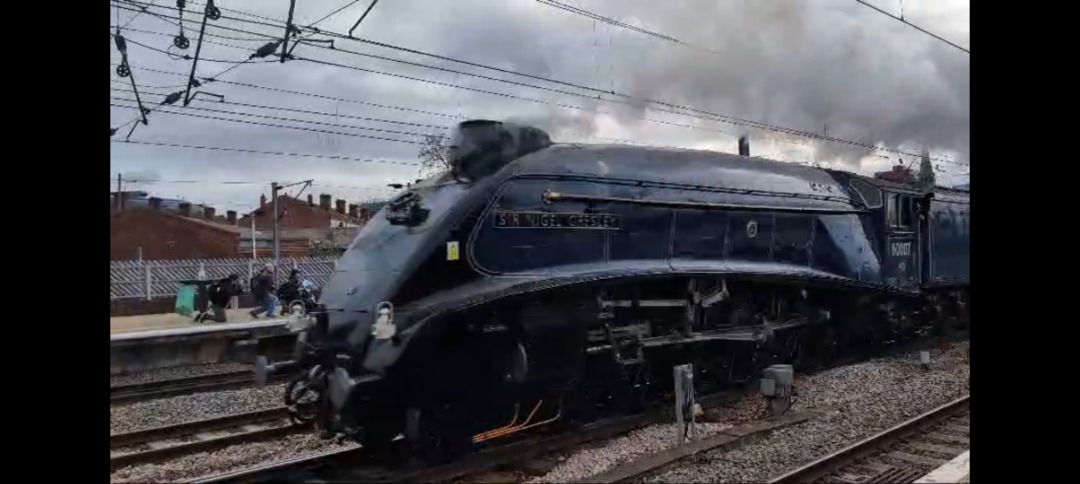 BIC Rail on Train Siding: 60007 'Sir Nigel Gresley' speeds through Doncaster working1Z66 0559 St Albans-York on the 16-11-24