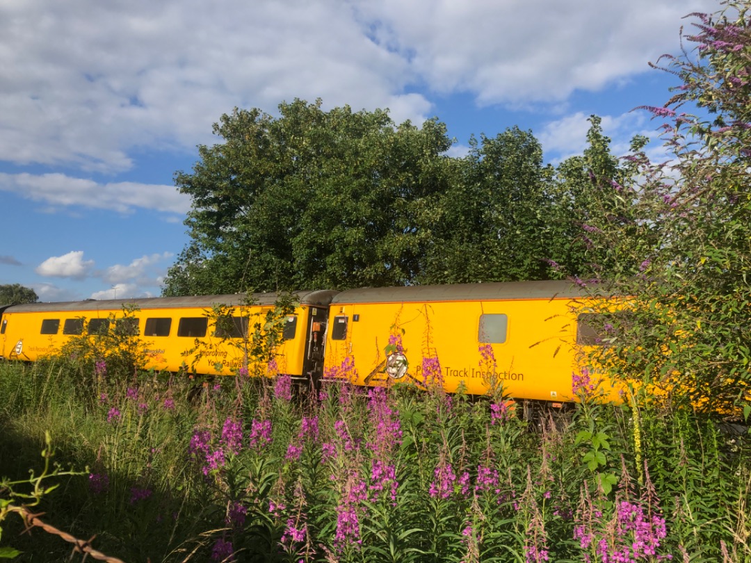 Andrew Brown on Train Siding: 37099 “Merl Evans 1947-2016” in Colas Rail Freight livery and 37025 “Inverness TMD” in British Rail Large
Logo livery have spent...