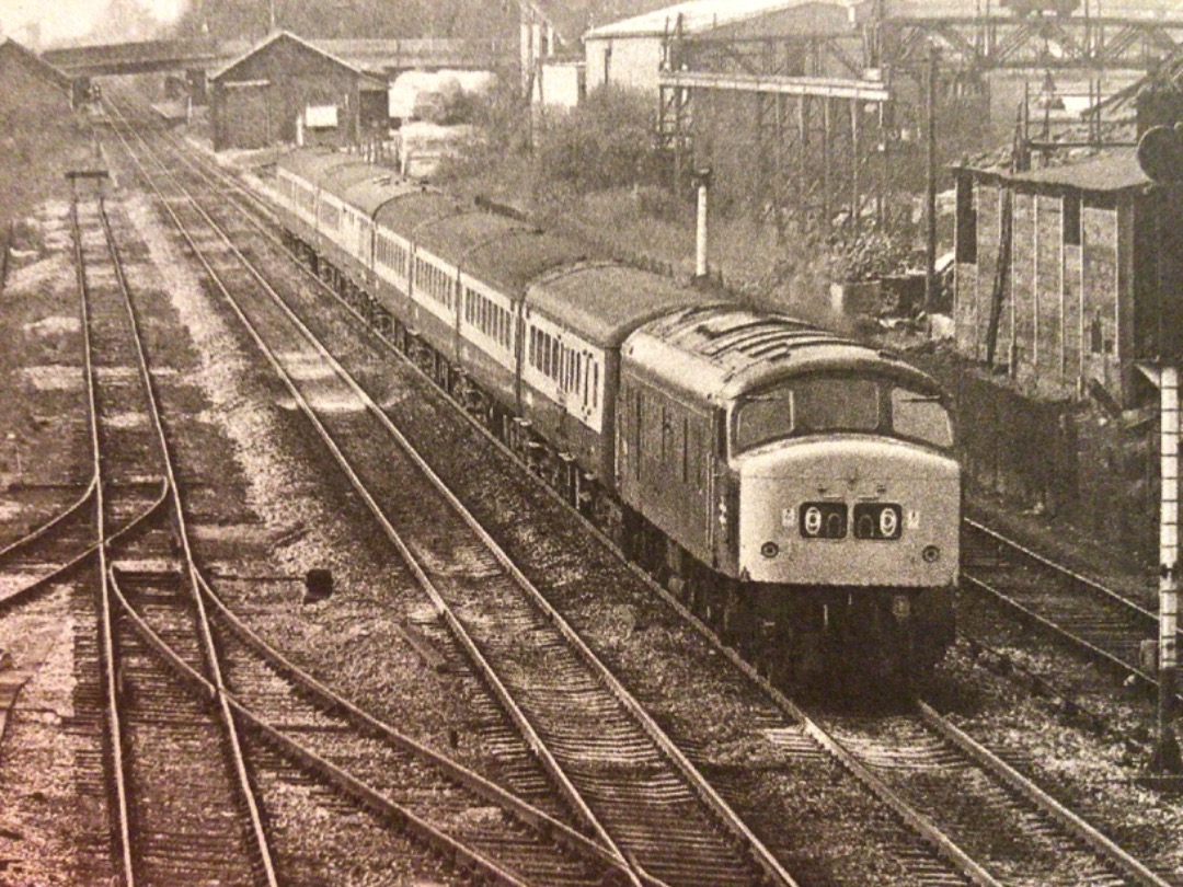 Alex Coomber on Train Siding: A Class 45. 45128 approaches Beeston with the 09:40 AM from Sheffield to London St Pancras on 3rd April 1977.