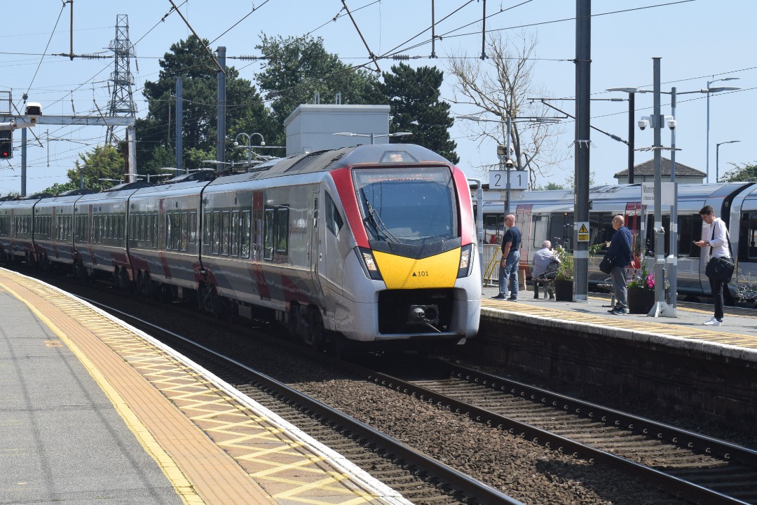 Hardley Distant on Train Siding: CURRENT: 745101 approaches Manningtree Station today with the 1P35 12:00 Norwich to London Liverpool Street (Greater Anglia)
service.