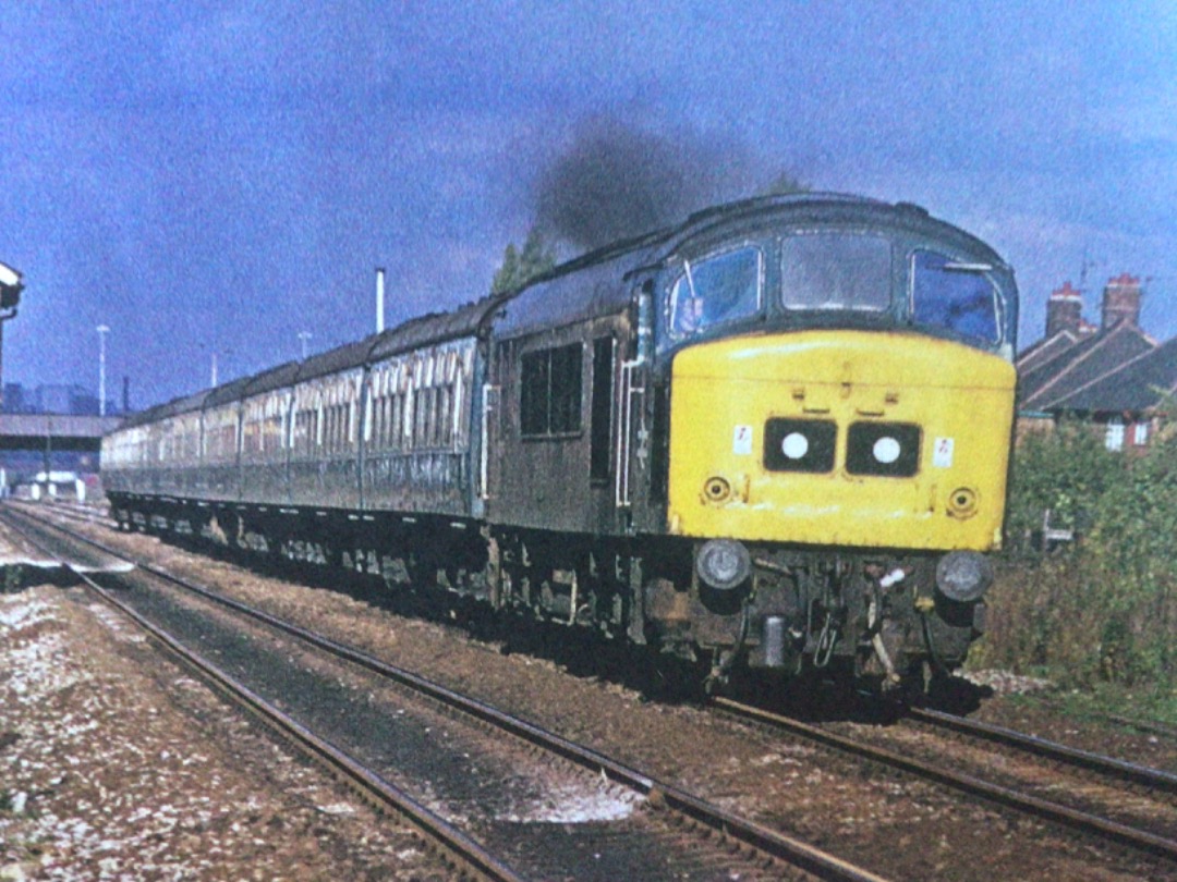 Alex Coomber on Train Siding: A Class 45. 45030 passes Beeston with the 16:05 from Nottingham to London St Pancras on 2nd October 1977.