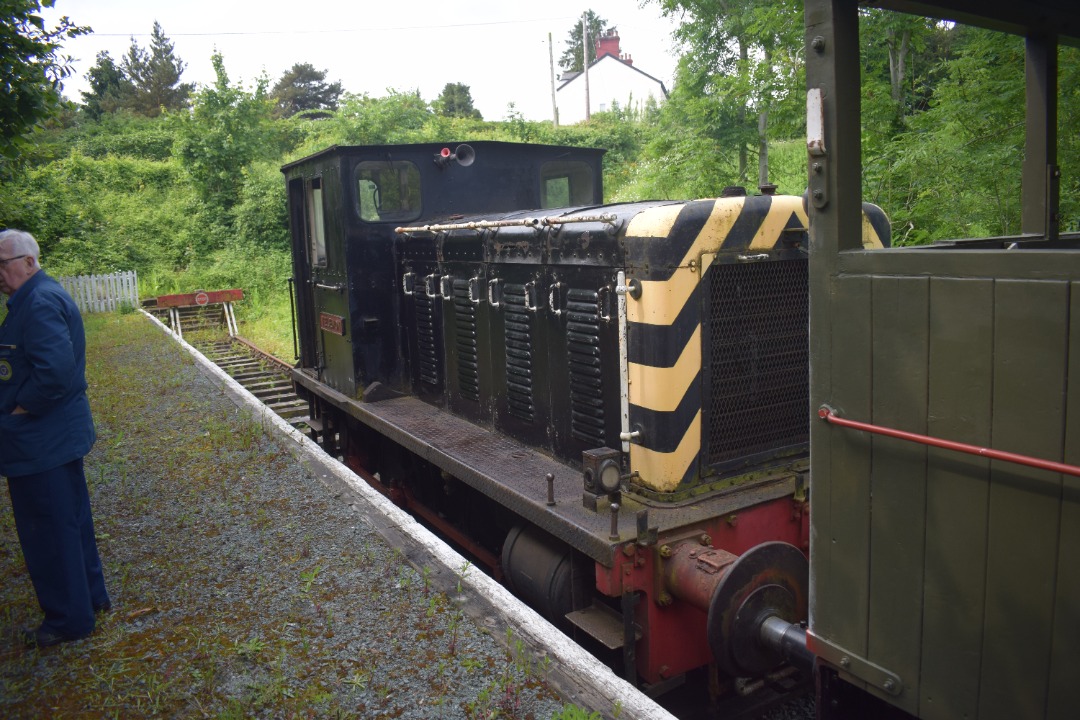 Hardley Distant on Train Siding: HERITAGE: On Saturday 1st June I visited the Southern section of the Cambrian Heritage Railways which does not run trains all
that often.