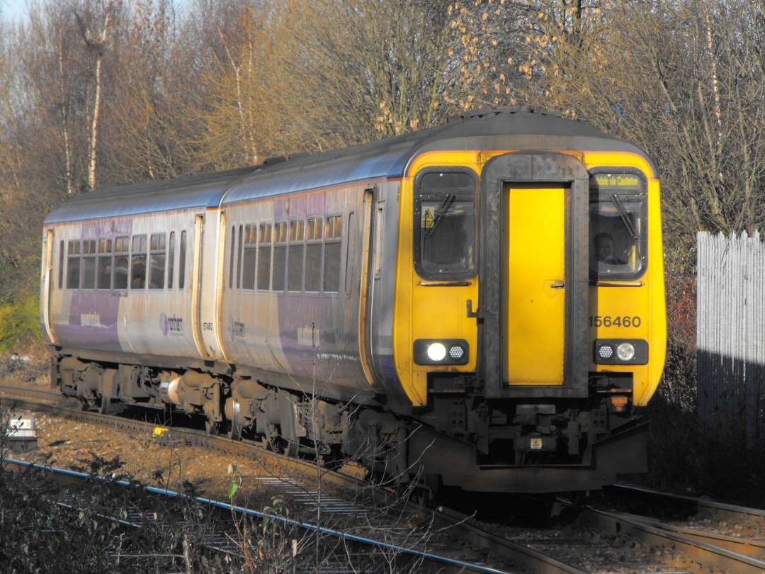 The Jamster on Train Siding: Northern Rail 156460 arrives at Salford Crescent wearing a test variant of the Northern livery with a train for Rochdale. 05/01/09