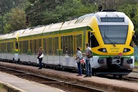 MR. Ikarus on Train Siding: (5341). Name: FLIRT. Manufacturer: Stadler Rail, Bussnang. Manufactured: 2006-... . Origin: Switzerland. The colors of Hungary are
green,...