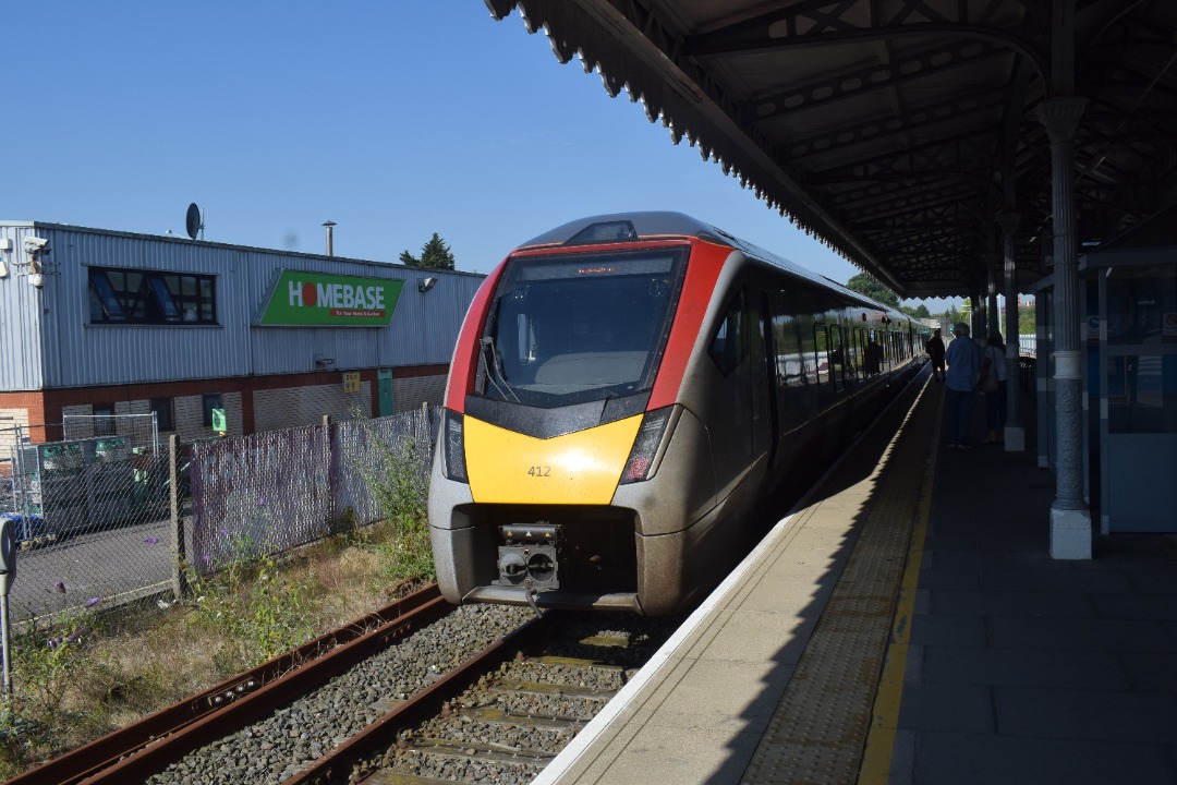 Hardley Distant on Train Siding: CURRENT: 755412 stands at Felixstowe Station today awaiting departure with the 2R09 09:28 Felixstowe to Ipswich (Greater
Anglia) service.