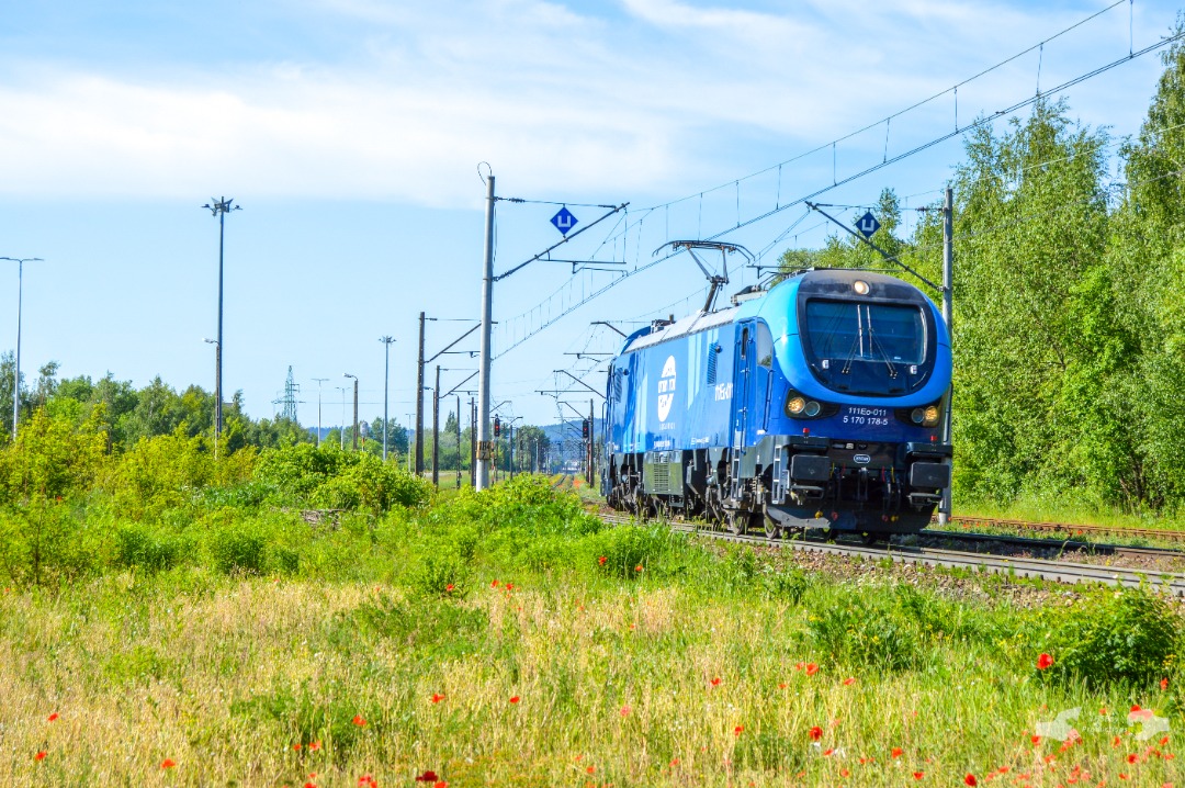 Adam L. on Train Siding: An Orion Rail 111Eo Class Electric, built in May of 2023 is seen heading light power towards Skarżysko as it departs the big city,
leaving...