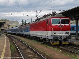 MR. Ikarus on Train Siding: (163, 363). Names: Pershing, Ász. Manufacturer: Škoda Plzeň. Manufactured: 1980-1990. Origin: Czechoslovakia (ČD).