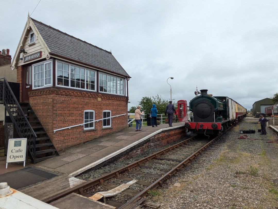 Ryan Watson on Train Siding: Lincolnshire Wolds Railway, featuring AE1919 'Cranford'. The 'Cream Tea' was superb! 🫖☕