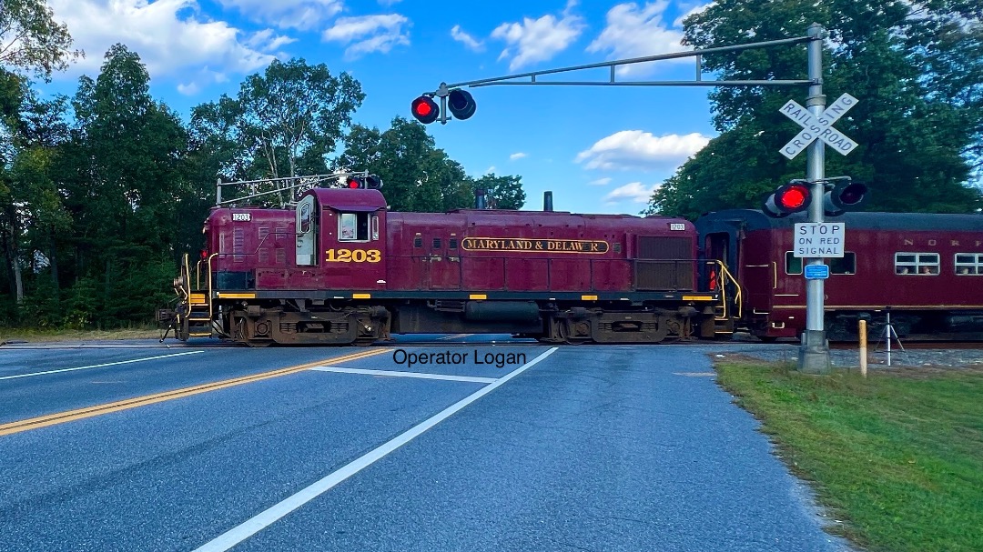 Logan Tracy on Train Siding: On October 5th, 2024, The Maryland and Delaware Railroad operated the Fall Excursion for the fall festival in Hurlock, DE. Come
along as I...