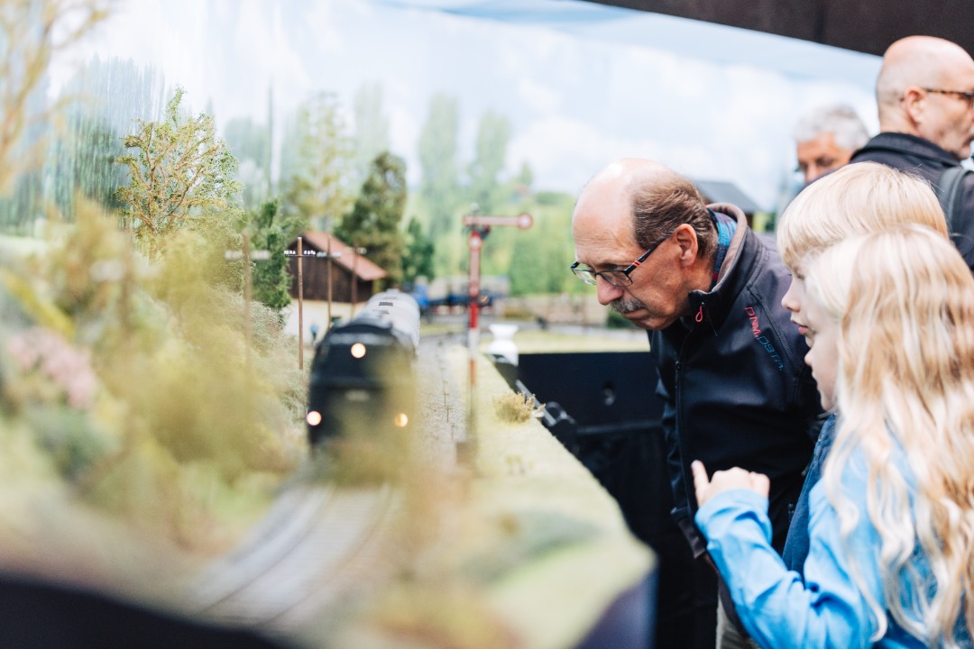 Evertjan de Rooij on Train Siding: Van 15 t/m 17 maart ontvangt het Spoorwegmuseum weer de mooiste modelbanen van Europa tijdens On traXS. Mis het niet!