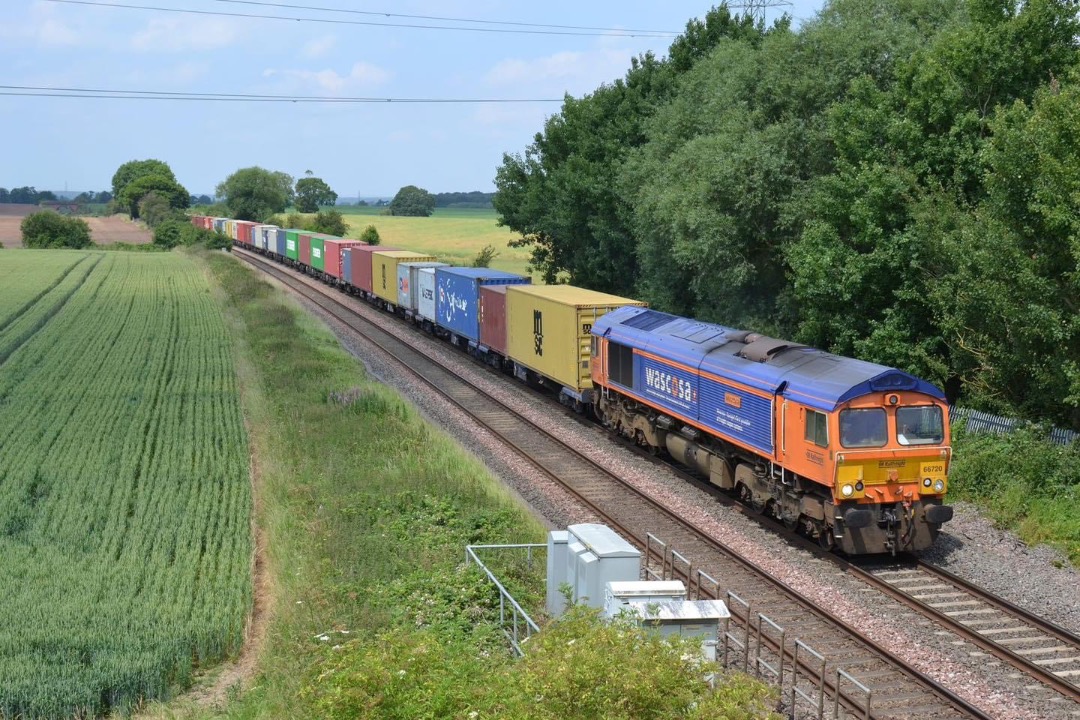 Inter City Railway Society on Train Siding: 66720 'Wascosa' passing Portway near Tamworth with the 4L04 East Midlands Gateway - Felixstowe South 26th
June 2024