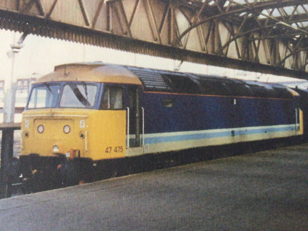 Alex Coomber on Train Siding: A Class 47. No. 47475. No. 47475 sports the blue and white livery with the light blue stripe at Manchester Victoria in March 1989.
No....