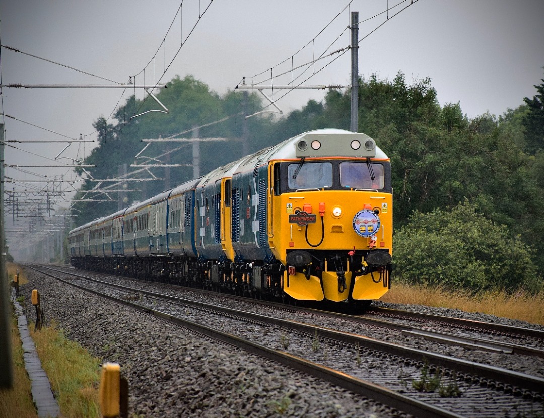 Fastline Films on Train Siding: 50007 and 50049 power up the Lickey Bank with 1Z72, the Grampian Highlander railtour to Aberdeen. 24/08/24