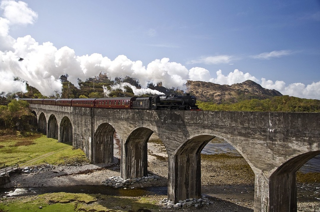 Saskia de Werk on Train Siding: My favorite train story (so far): The Horse in Loch nan Uamh Viaduct. What's your favorite?