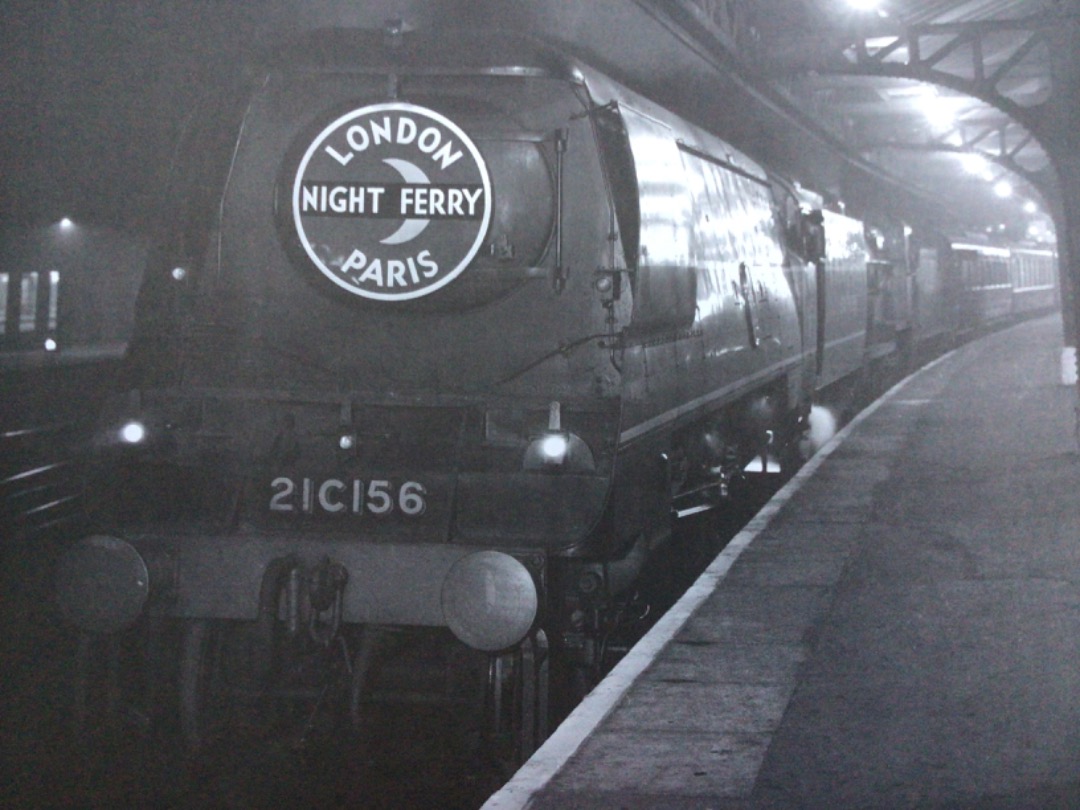 Alex Coomber on Train Siding: The Night Ferry train bound for Paris and Brussels via Dover and Dunkerque waits to depart from London Victoria behind a lead
engine...