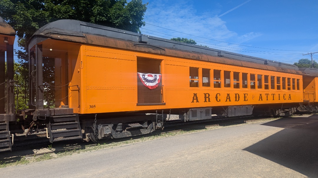 CaptnRetro on Train Siding: Built between 1914 to 1917, depending on the car, the Arcade & Attica rosters a fleet of 6 "Boonton" style coaches,
Formerly of the...