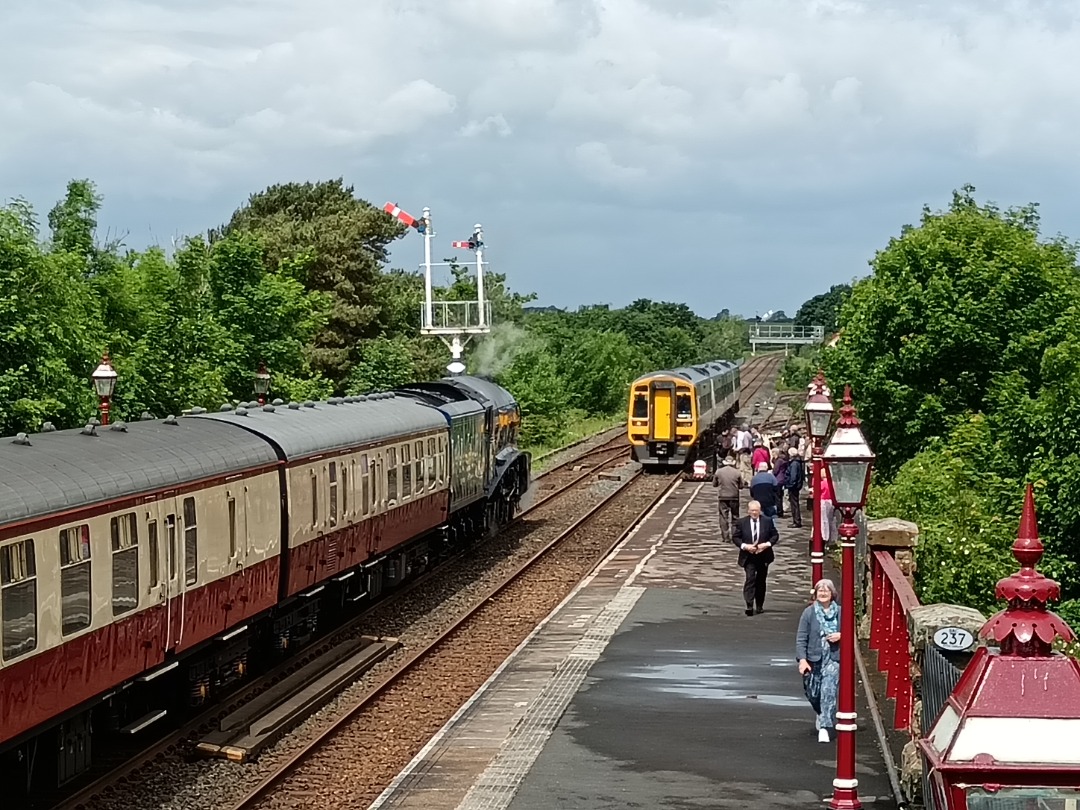 Whistlestopper on Train Siding: LNER A4 No. #60007 "Sir Nigel Gresley' and LSL class 47/4 No. #D1924 "Crewe Diesel Depot" making a stop at
Appleby this morning to take...