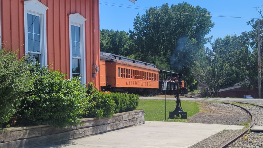 CaptnRetro on Train Siding: Smokin it up on departure- The southbound trip from Curriers begins with about a mile of uphill grade, resulting in a very loud ride
in the...