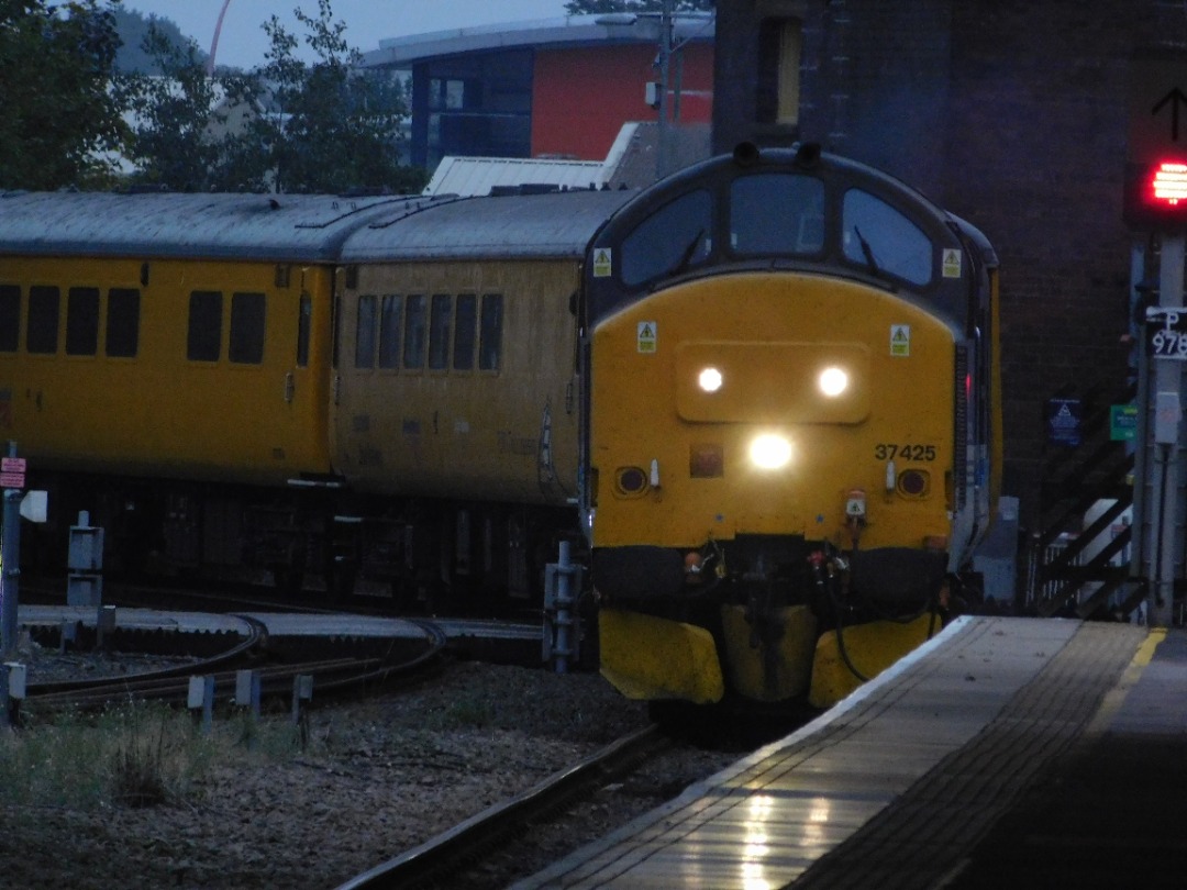 Transport in N-E Lincolnshire on Train Siding: #trainspotting #train #steam #station class 37's, class 185's, class 170's and class 158's