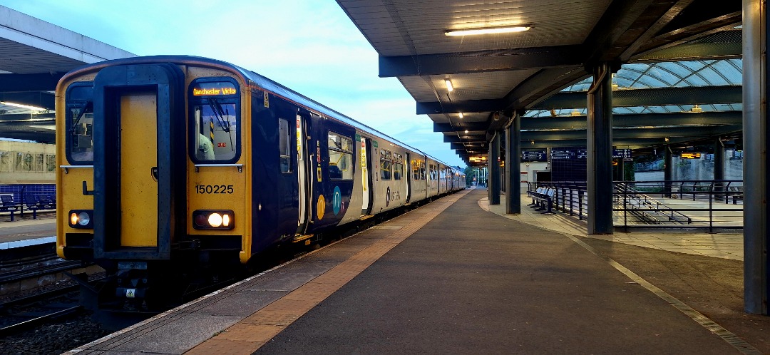 Guard_Amos on Train Siding: Todays mainly sunny helping comes from Lancaster, Bentham, Liverpool, Wigan, Blackburn and Manchester Victoria (23rd July 2024)