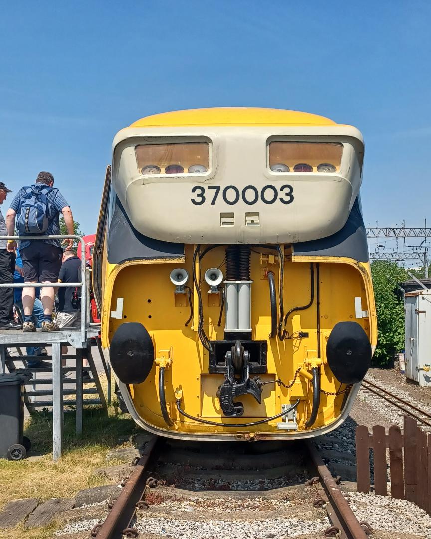 Trainnut on Train Siding: #photo #train #electric #diesel #depot some more photos of the locos and the APT with its nose cone open #Railriders