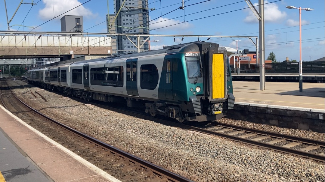 Theo555 on Train Siding: Some pics from an outing today at Birmingham New Street and Wolverhampton, with a Class 172 crossover at Moor Street too, I was very
lucky to...