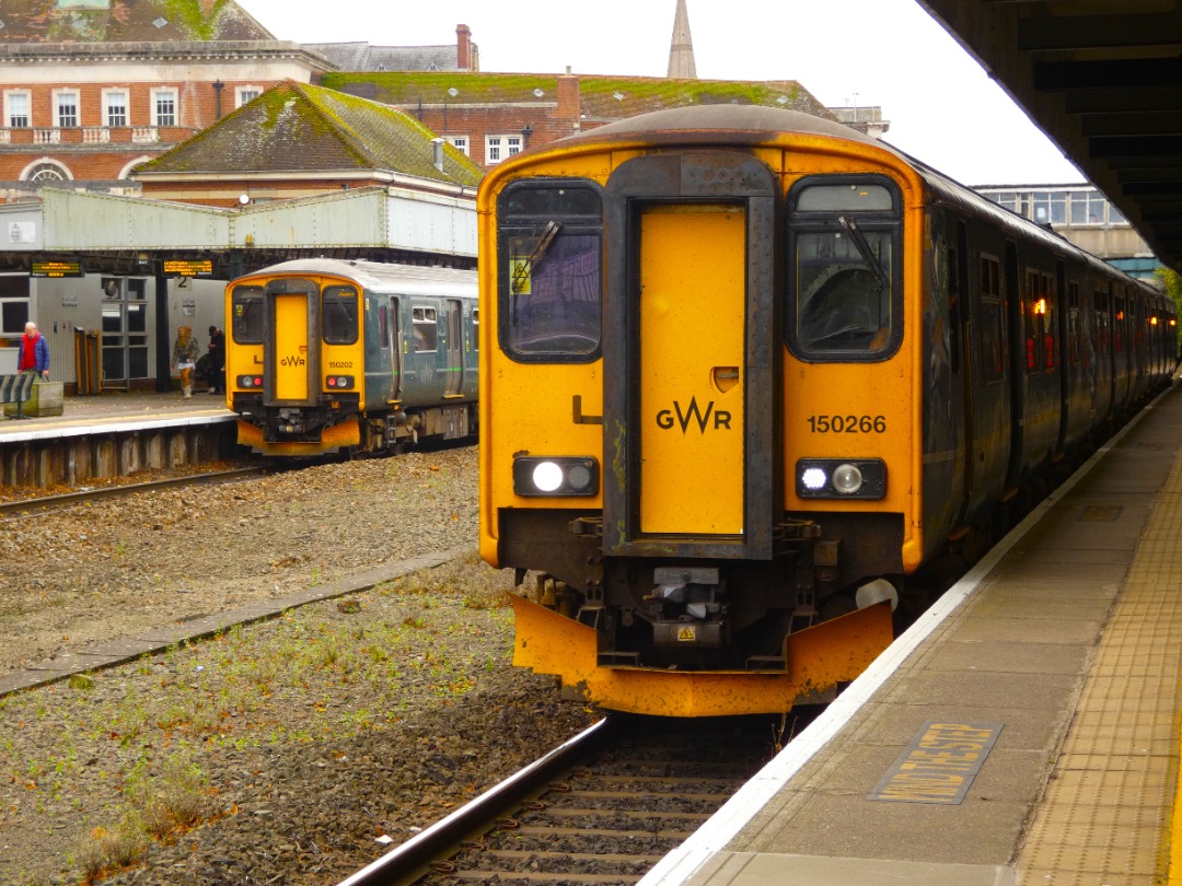 Jacobs Train Videos on Train Siding: #150266 and #150202 are seen adjacent at Exeter Central working Great Western Railway services to and from Exmouth to and
from...