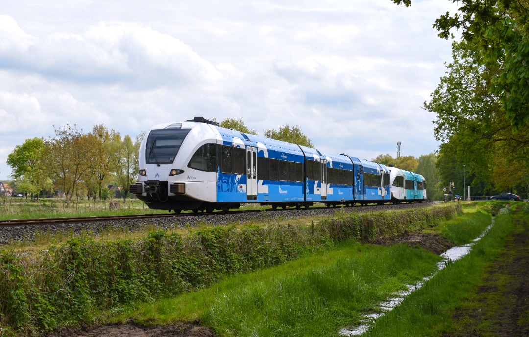 NL Rail on Train Siding: Op Koningsdag 2024 liet Arriva in de Achterhoek materieel aanrukken uit andere regio's ter versterking van de eigen treinen. Elk
jaar met...