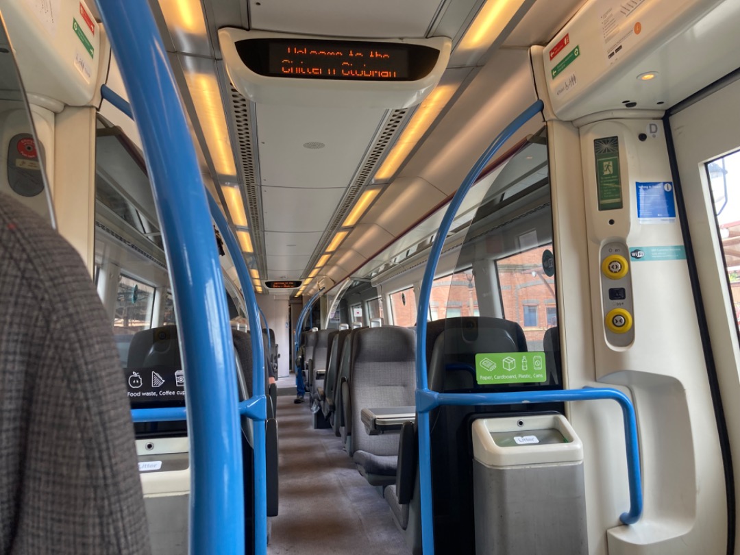 Theo555 on Train Siding: Just wanted to randomly upload these 2 pics of rough carriage views of both an WMR Ex-Chiltern Railways Class 172 and a Chiltern Class
168