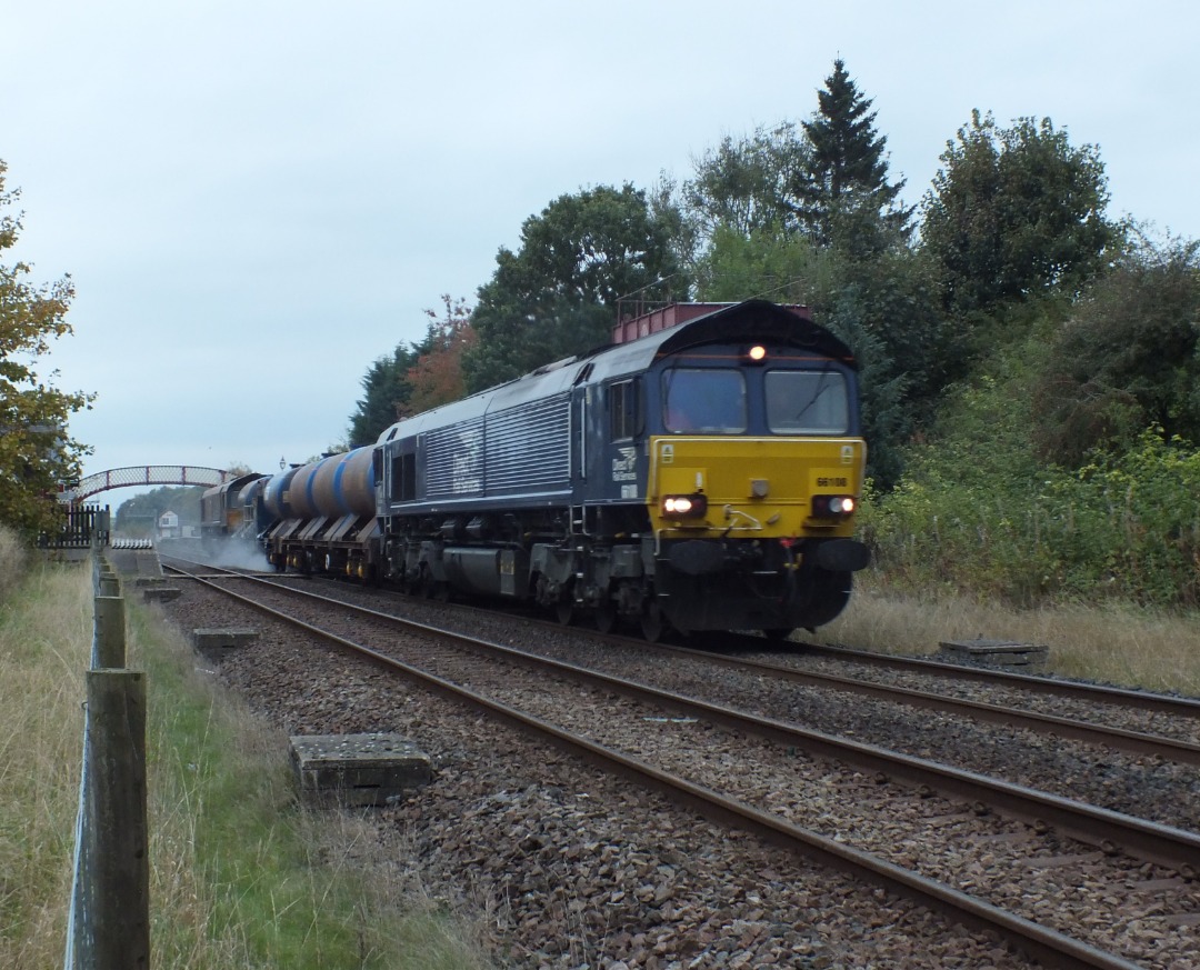 Whistlestopper on Train Siding: Direct Rail Services class 66s No. #66108 and #66426 passing Appleby this afternoon working 3J11 1134 Carlisle Kingmoor to
Carlisle...