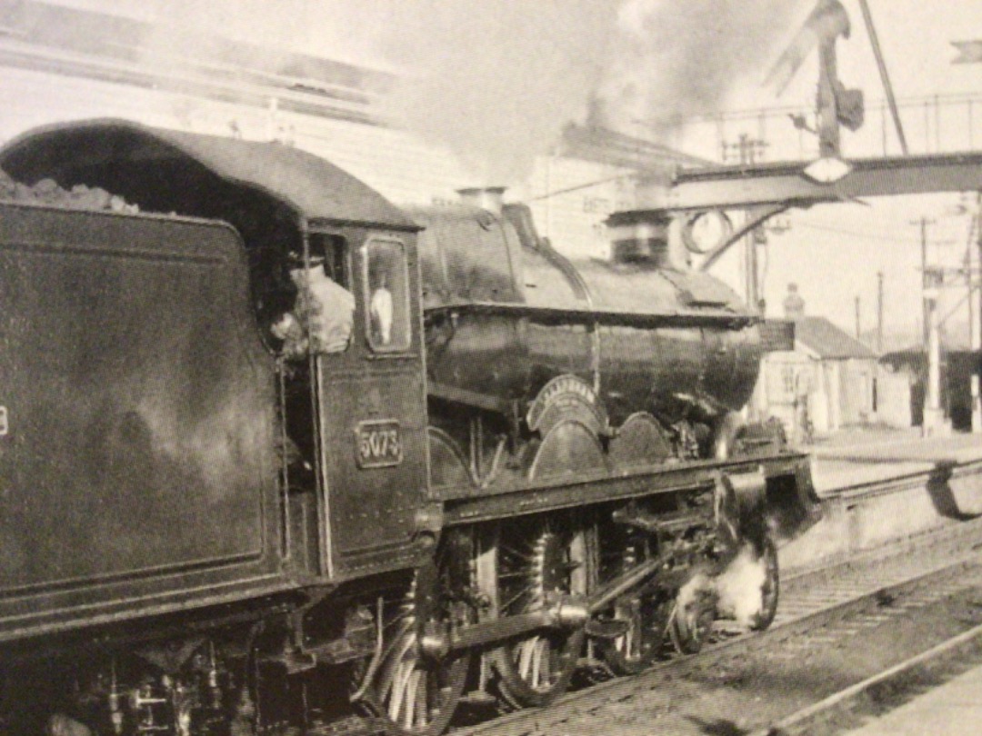 Alex Coomber on Train Siding: Fitted with a straight sided Hawksworth tender. A Castle Class 4-6-0 No. 5073 Blenheim restarts a northbound express from the
West...