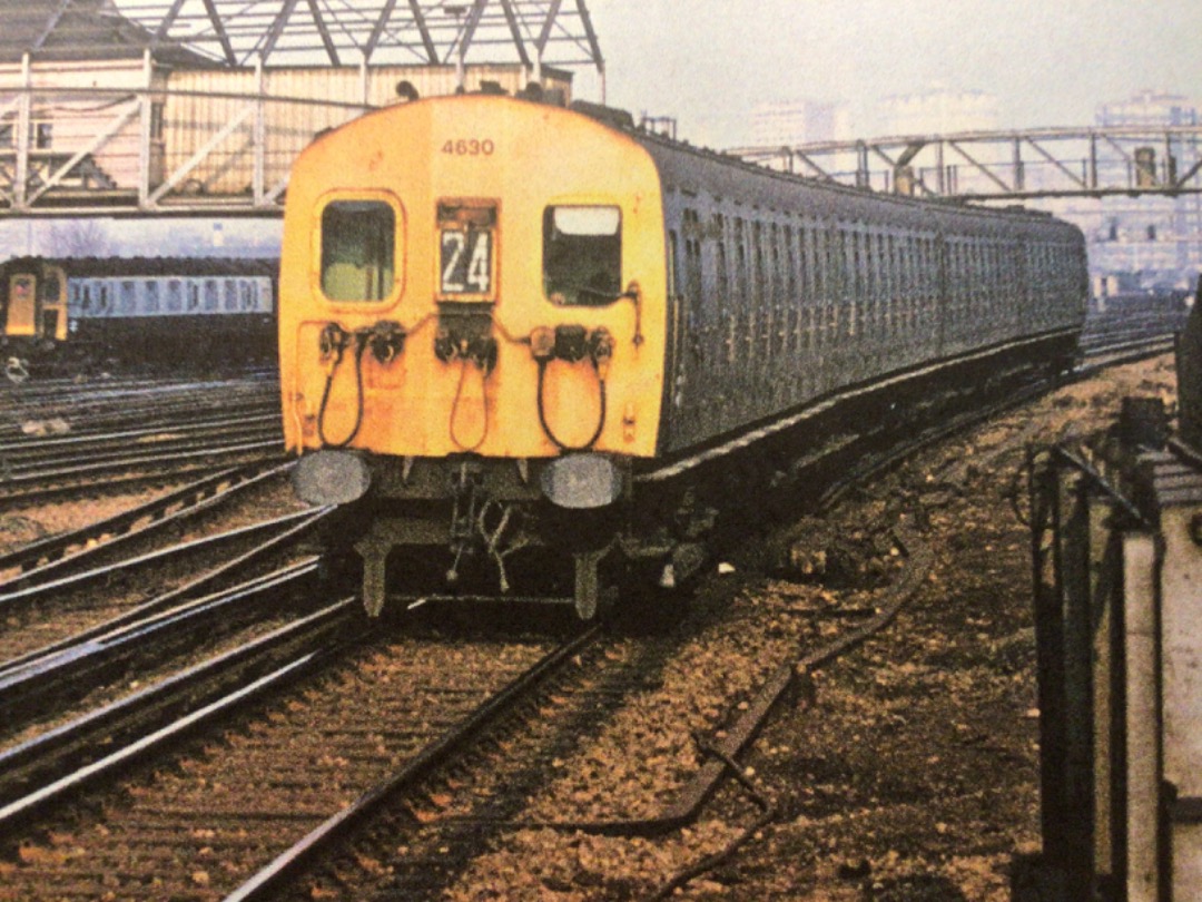 Alex Coomber on Train Siding: No. 4630 approaches Clapham Junction with a service from London Waterloo to Shepperton on 17th February 1978.