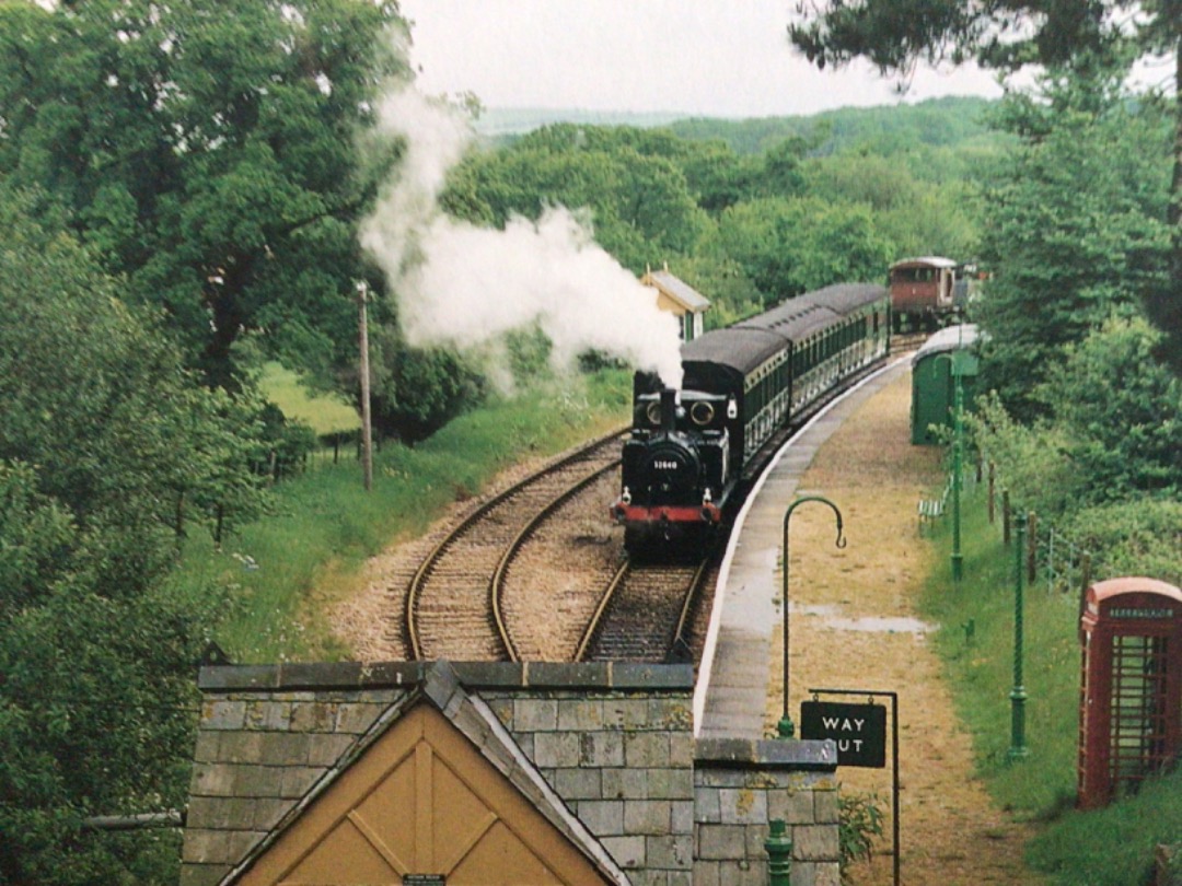 Alex Coomber on Train Siding: The Isle of Wight Steam Railway terminus at Wootton is a new creation on a different site from the old station. The engine is a
Terrier...