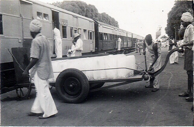 Mayank Singh on Train Siding: Images of the Frontier Mail from 1942. This train was considered the fastest and most important train in the British Empire
back...