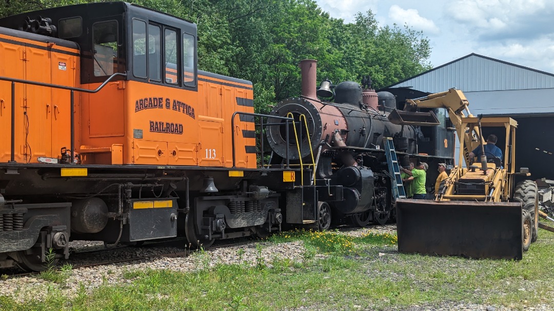 CaptnRetro on Train Siding: Before heading to Olean today I swung by the A&A shops, the crew was mounting the air pumps on the 2-8-O steam engine, which is
wrapping up...