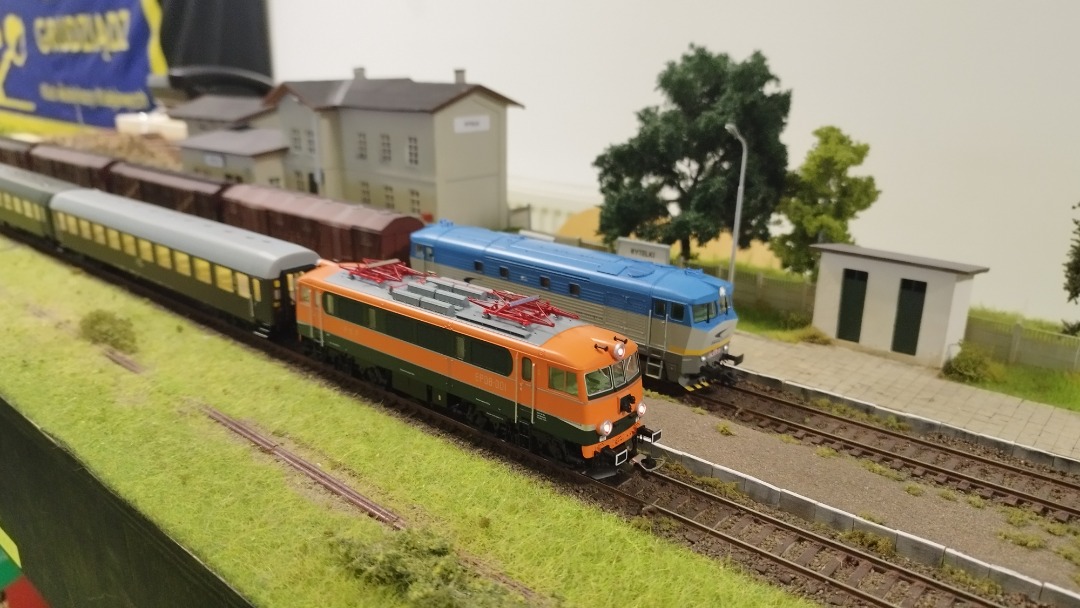 Adam L. on Train Siding: Haven't shared anything model train related in a VERY long time some it's time to catch up 😄